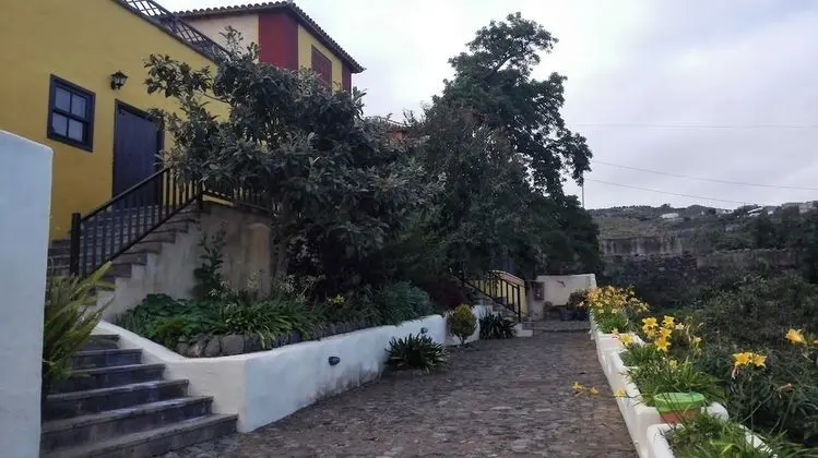 Hotel Rural La Raya 1866