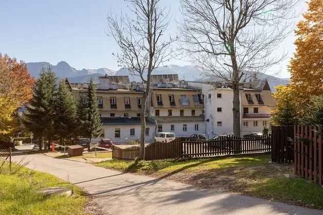 Rural Two-bedroom Apartment by Renters