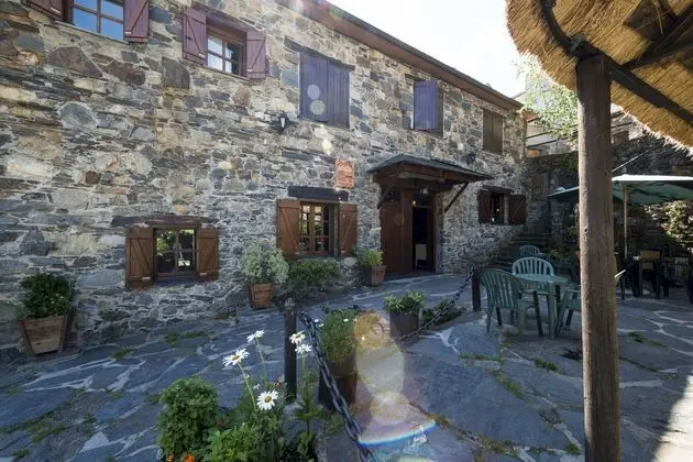 Hotel Rural Valle De Ancares - Dış Mekan