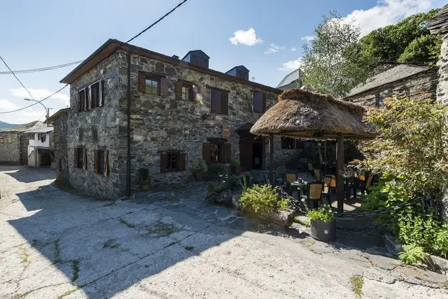 Hotel Rural Valle De Ancares - 1