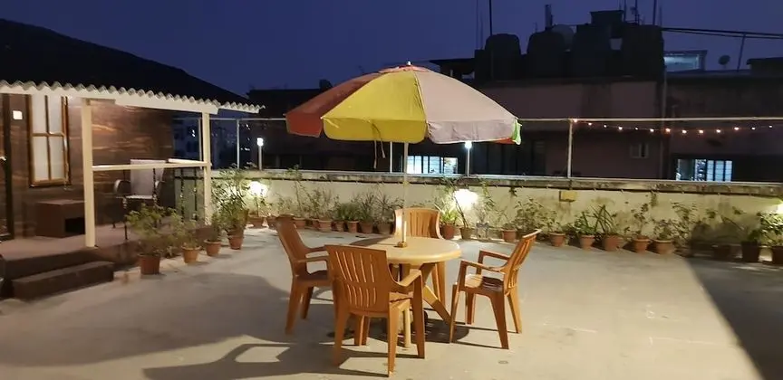 Hotel Rushabh Home