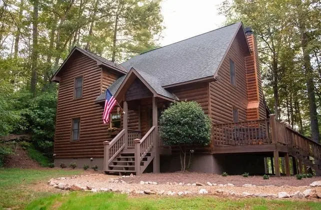 Rushing River Lodge
