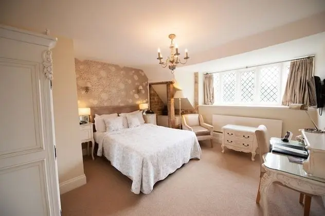 Rushton Hall Hotel & SPA - Oda