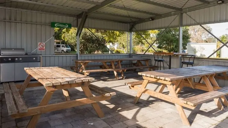 Russell - Orongo Bay Holiday Park - Yerinde Yemek