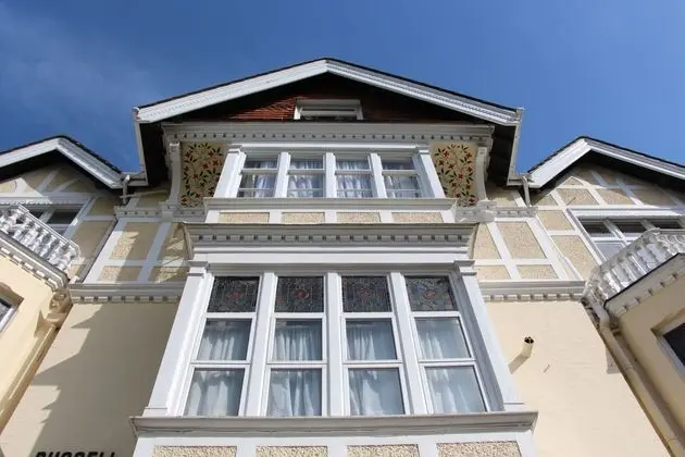Russell Hotel - Dış Mekan