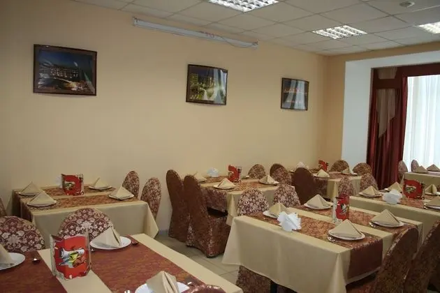 Russky Kapital - Yerinde Yemek