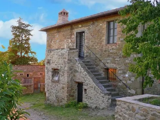 Rustic Cottage in Magione With Garden