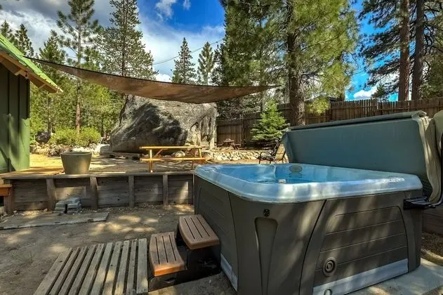 Rustic Haven - Havuz