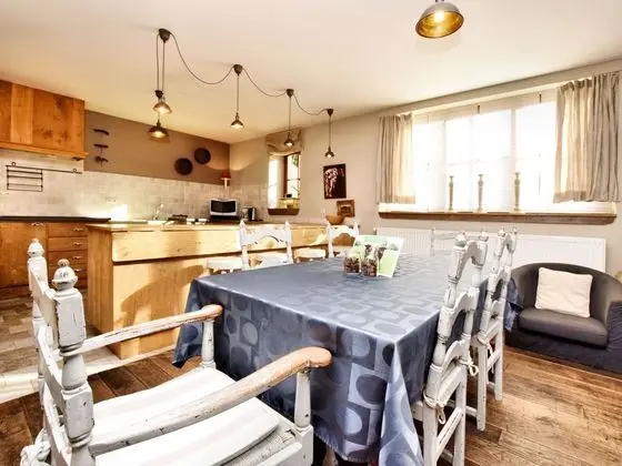 Rustic Holiday Hom in a Quiet Village in Ennal - Yerinde Yemek