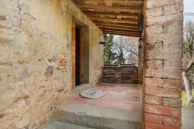 Rustic Holiday Home in Castigli on Fiorentino With Terrace - Lobi