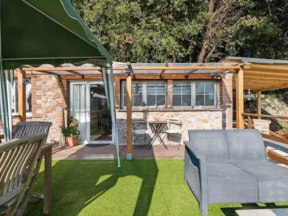 Rustic Holiday Home in Monsagrat With Private Pool - Dış Mekan