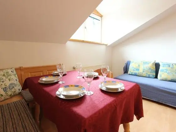 Rustic Holiday Home near Ski Area in Hopfgarten im Brixental - Yerinde Yemek