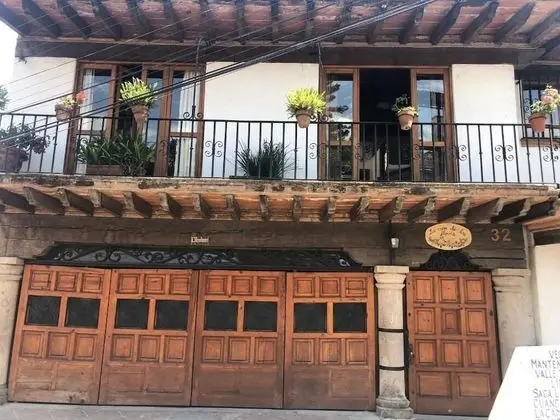 Rustic House With Excellent Finishes Very Comfortable