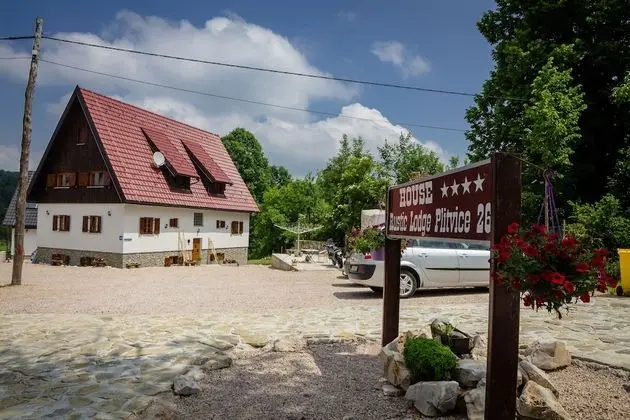 Rustic Lodge Plitvice - Dış Mekan