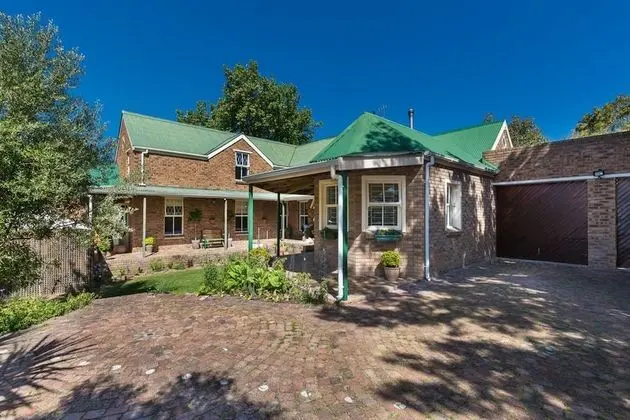 Rustic Manor Bed And Breakfast