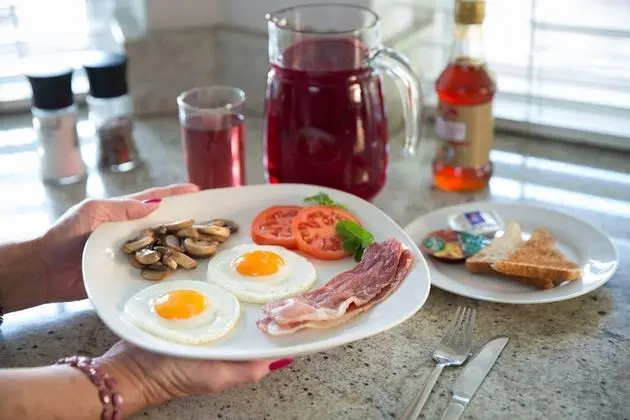 Rustic Manor Bed And Breakfast - Yerinde Yemek