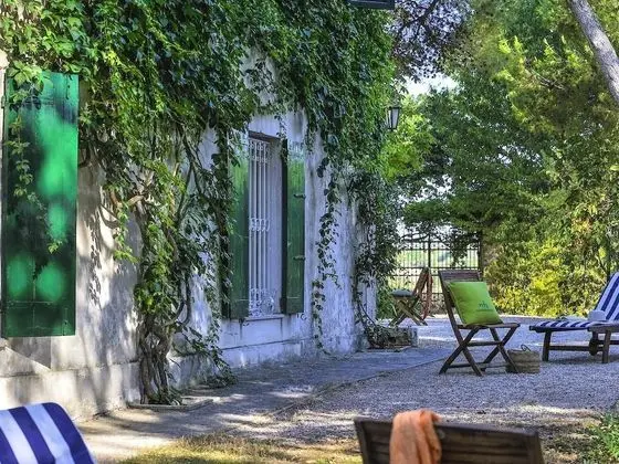 Rustic Mansion in Senigallia With Barbecue - Oda Düzeni