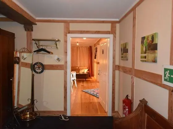 Rustic-style Apartment in Buschenhagen With Garden - Lobi