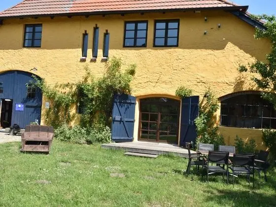 Rustic-style Apartment in Buschenhagen With Garden - Öne Çıkan Resim