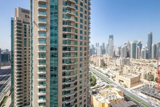 Rustic And Vibrant Studio Apartment In Downtown Dubai