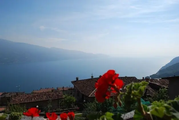 Rustico Kristi - Rebomaholidays