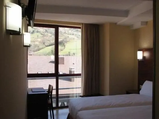 Hotel Ruta De La Plata De Asturias