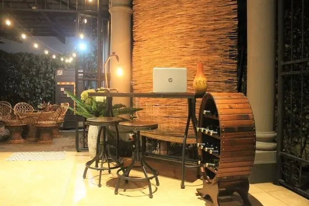 Ruta Verde B&B Boutique Coffee House & Grill - Lobi
