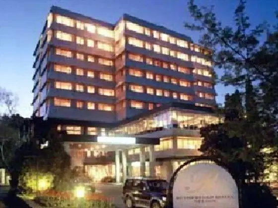 Rutherford Nelson A Heritage Hotel