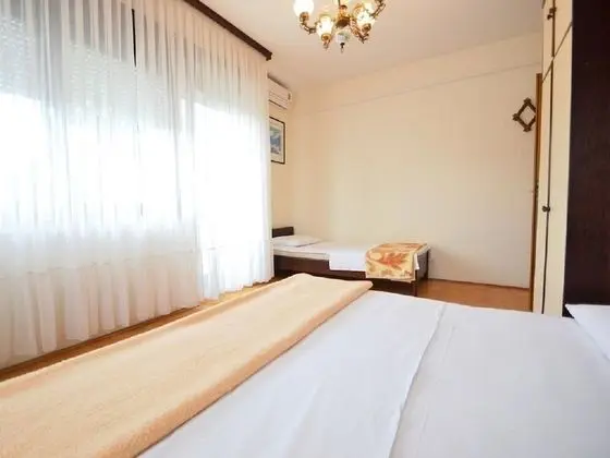 Ruža - Comfortable 2 Bedrooms Apartment - A1 - Oda