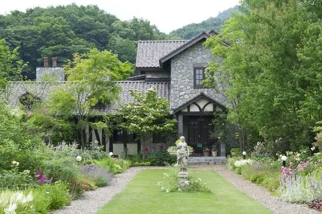 RUZE Villa