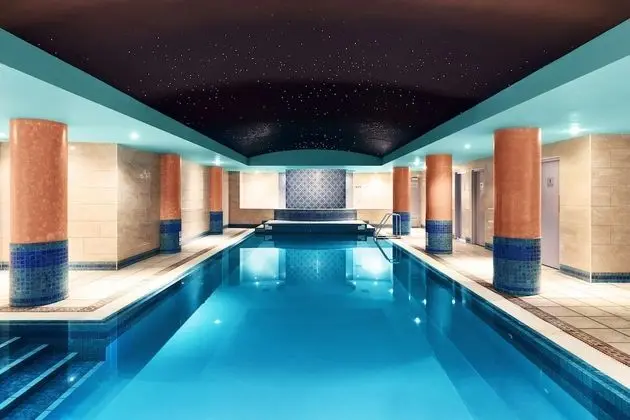 Rydges Darling Square Apartment Hotel - Havuz