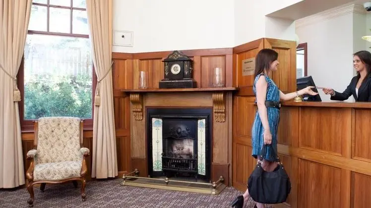 Rydges Hobart - Lobi
