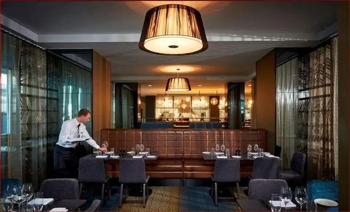 Rydges Sydney Airport - Yeme / İçme