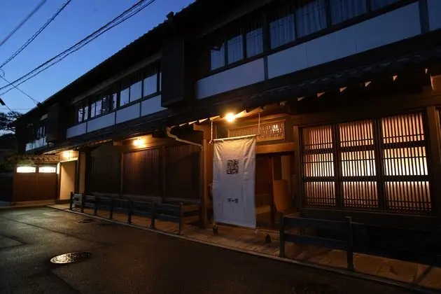 Ryokan Yoyokaku
