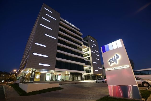 RYS Hotel & RestaurantFotoğrafı