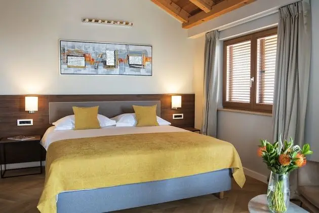 Villas & Apartments Capparis