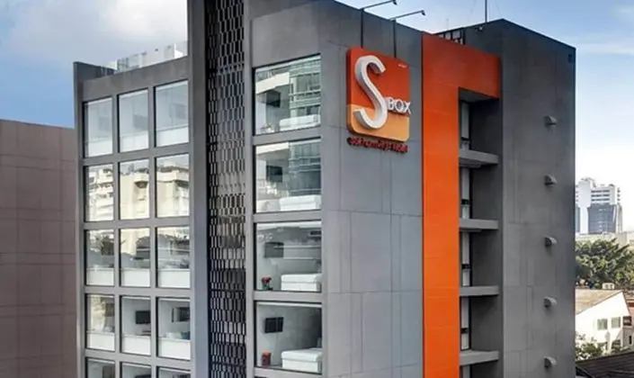 S Box Sukhumvit Hotel
