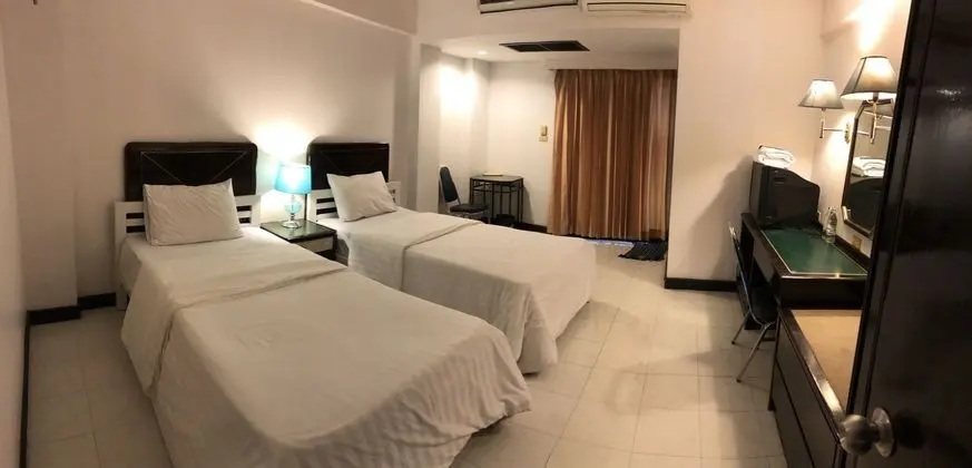 S C HERITAGE HOTEL