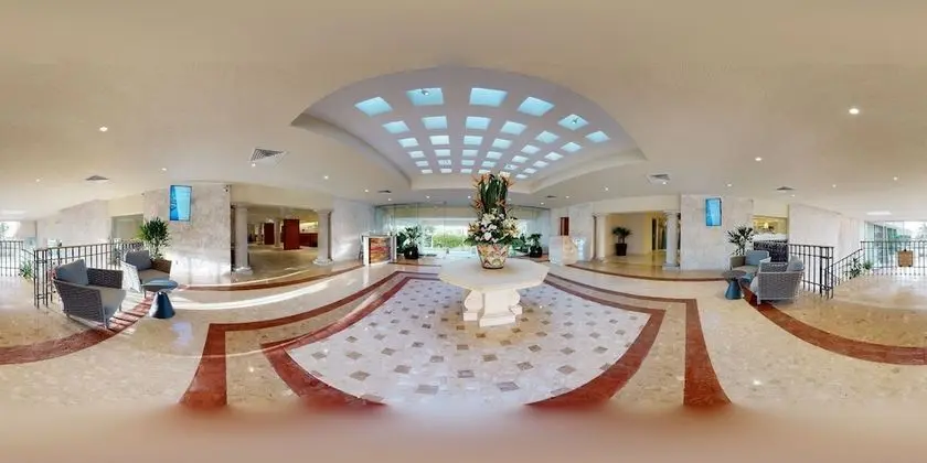 The Villas Cancun by Grand Park Royal - All Inclusive
