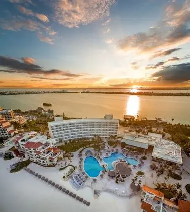 The Villas Cancun by Grand Park Royal - All Inclusive - Dış Mekan