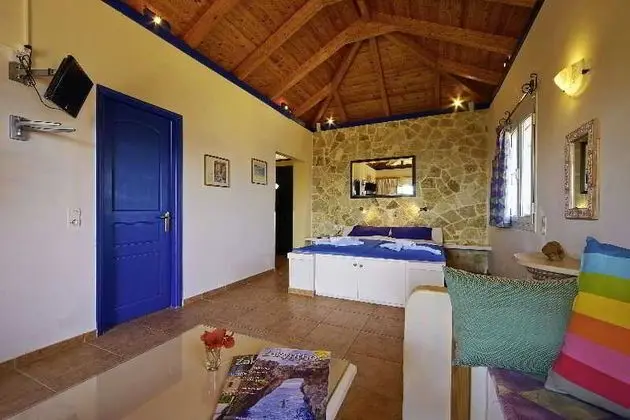 Villas Cavo Marathia I - Oda