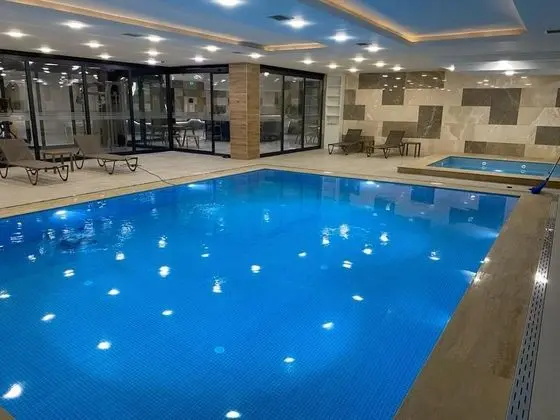 S Class Hotel & Convention Center - Genel