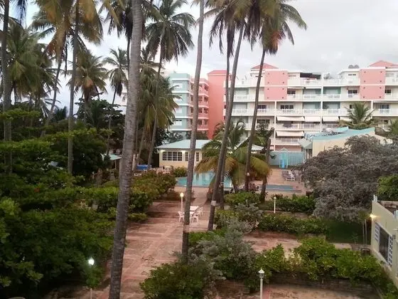 Villas de Costa Dorada Isabela - Dış Mekan