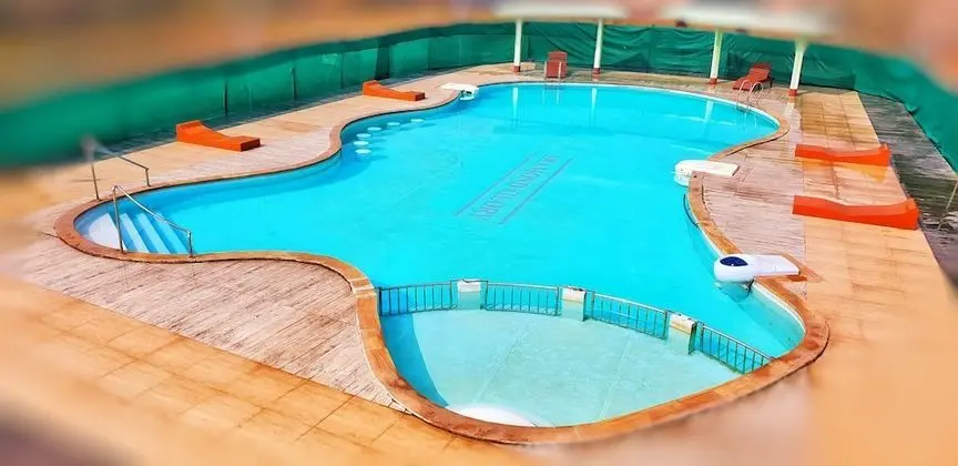 Hotels Diamond Glory - Mandarmani - Havuz