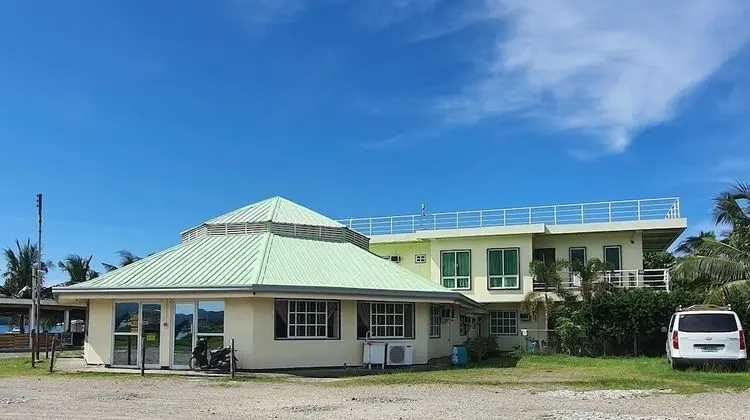 S-E Hotel and Residence - 1