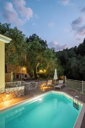 Villas Muscalas- Elia By Konnect - Havuz