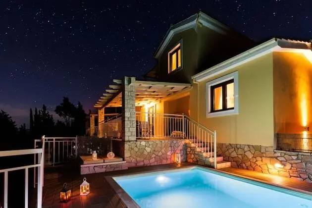 Villas Muscalas- Petra By Konnect