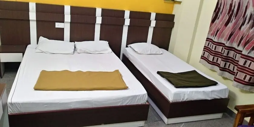 S R Guest House - Öne Çıkan Resim