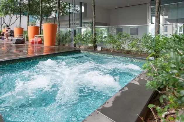 S3 Beautiful 2 Beds Suite - KLCC - KL Tower - WIFI