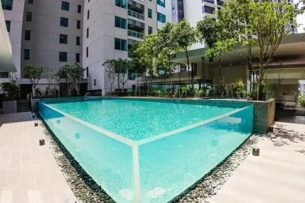 S4 Designer Suites - KLCC - KL Tower - Netflix - WIFI